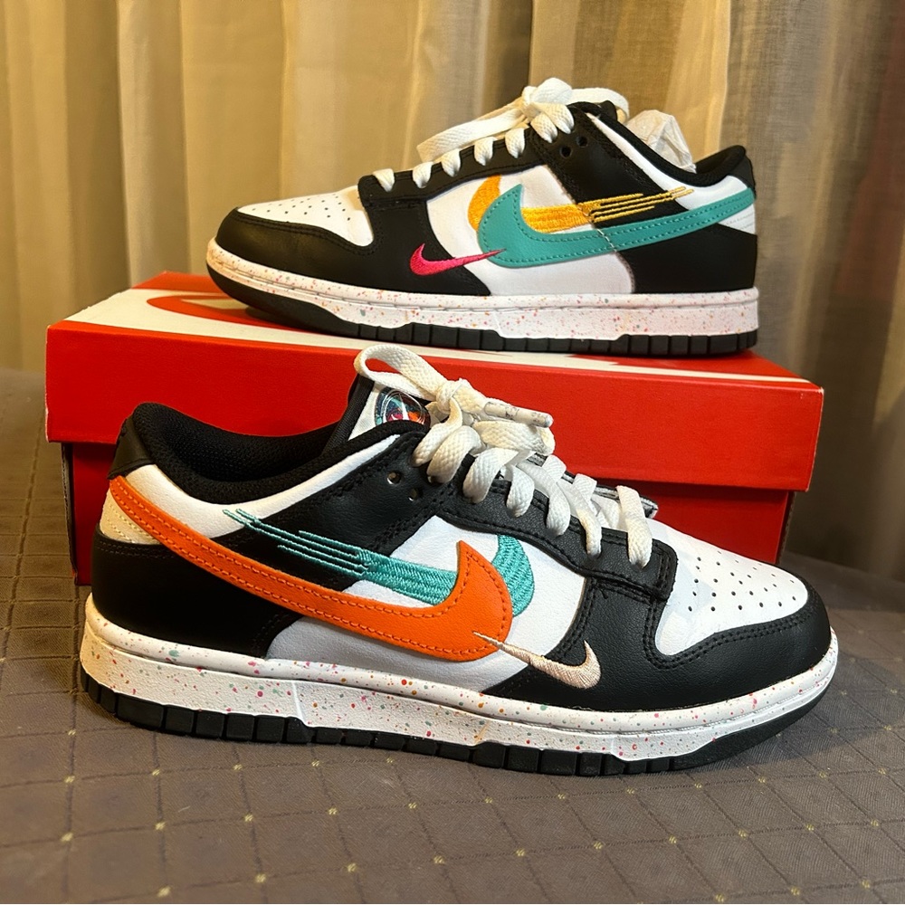 Nike Dunk Low Multi-Swoosh FD4623 131 Size 7 W Like New